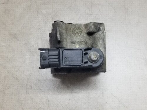 Vauxhall Vivaro Trafic 07-14 2.0 M9R-630 Flange Suction Pipe  Sensor 8201001358