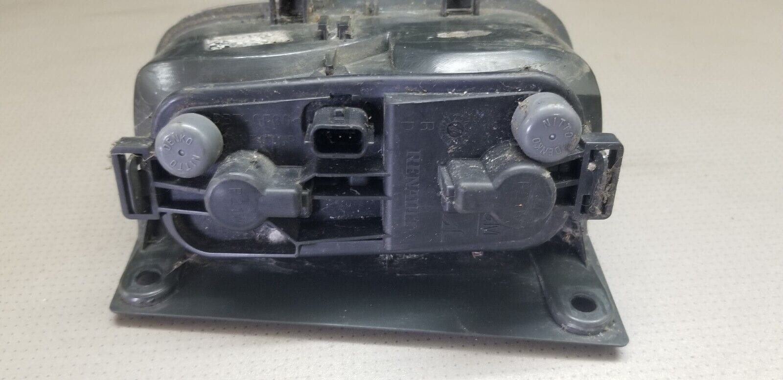 VAUXHALL VIVARO TRAFIC 2007-2014 RIGHT SIDE REAR O/S/R FOG LIGHT - Image 5