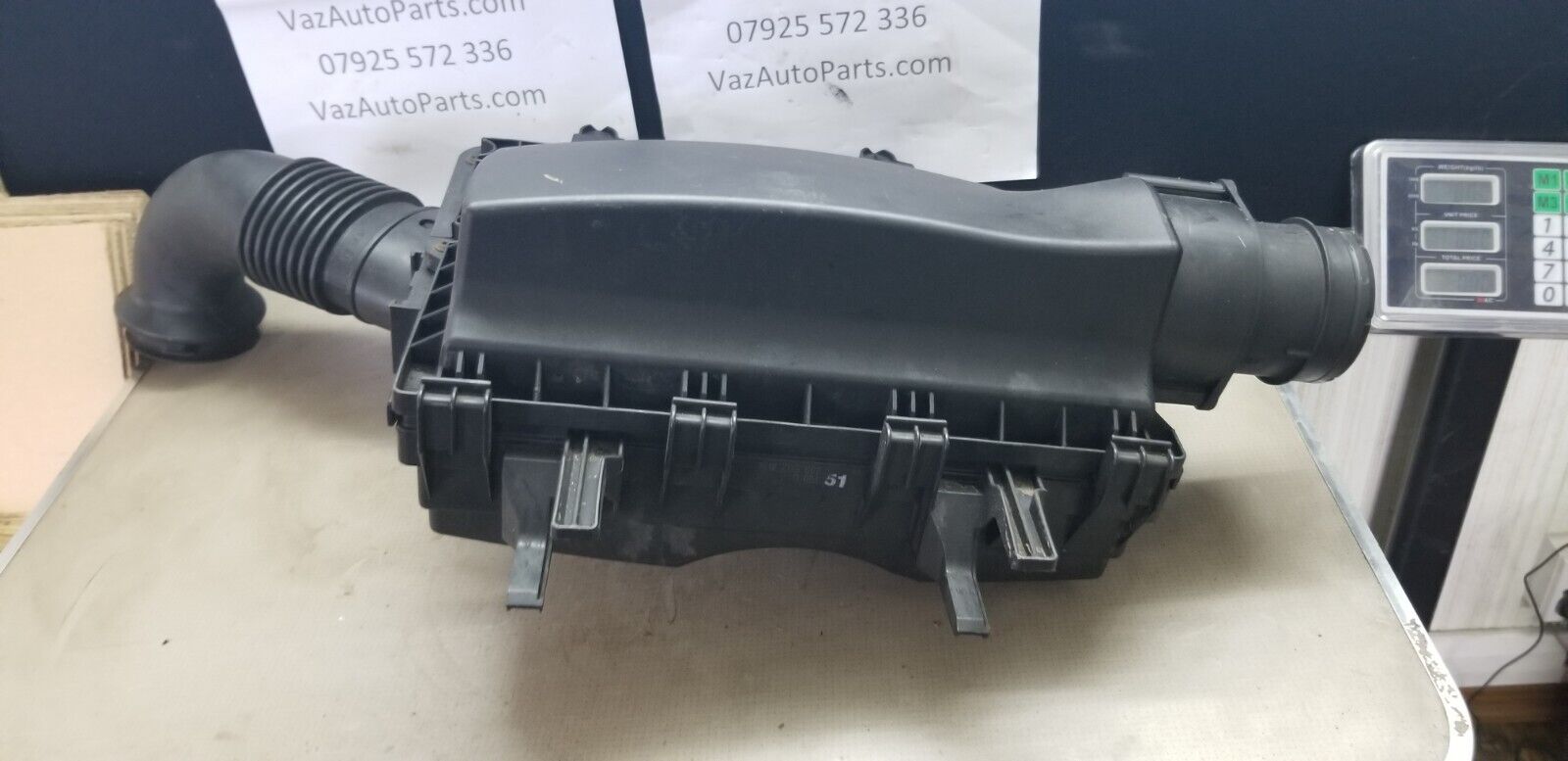 VW CRAFTER 2.0 AIR FILTER BOX 2E0129601D HVW9065280206 2015 - Image 8