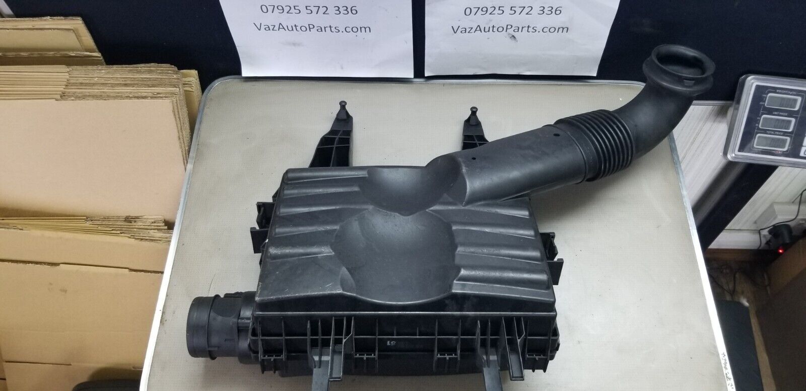 VW CRAFTER 2.0 AIR FILTER BOX 2E0129601D HVW9065280206 2015 - Image 9