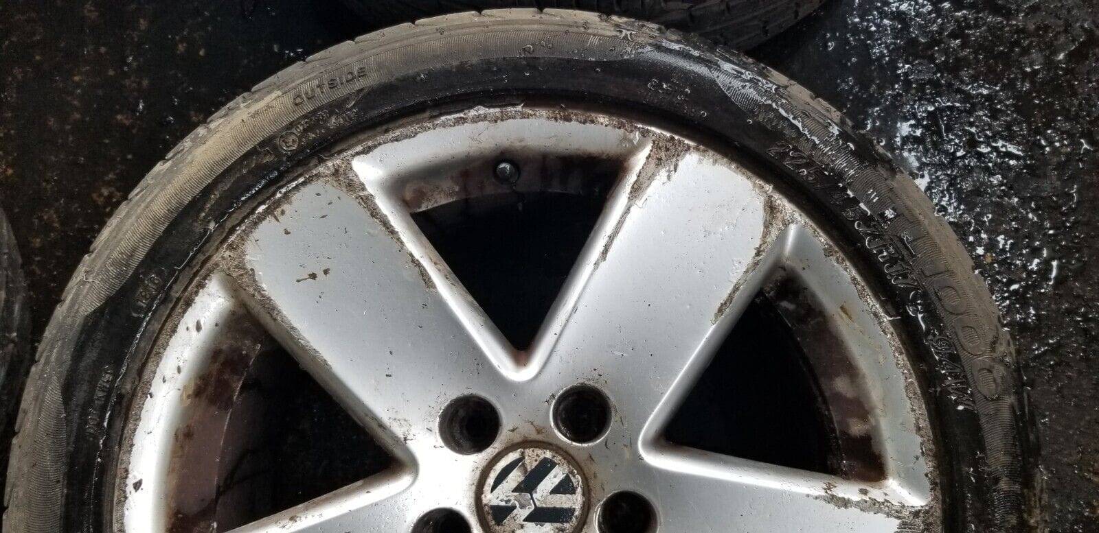 VW Passat B6 Alloy Wheels & Tyres 235 45 17" 3C0601025E - Image 13