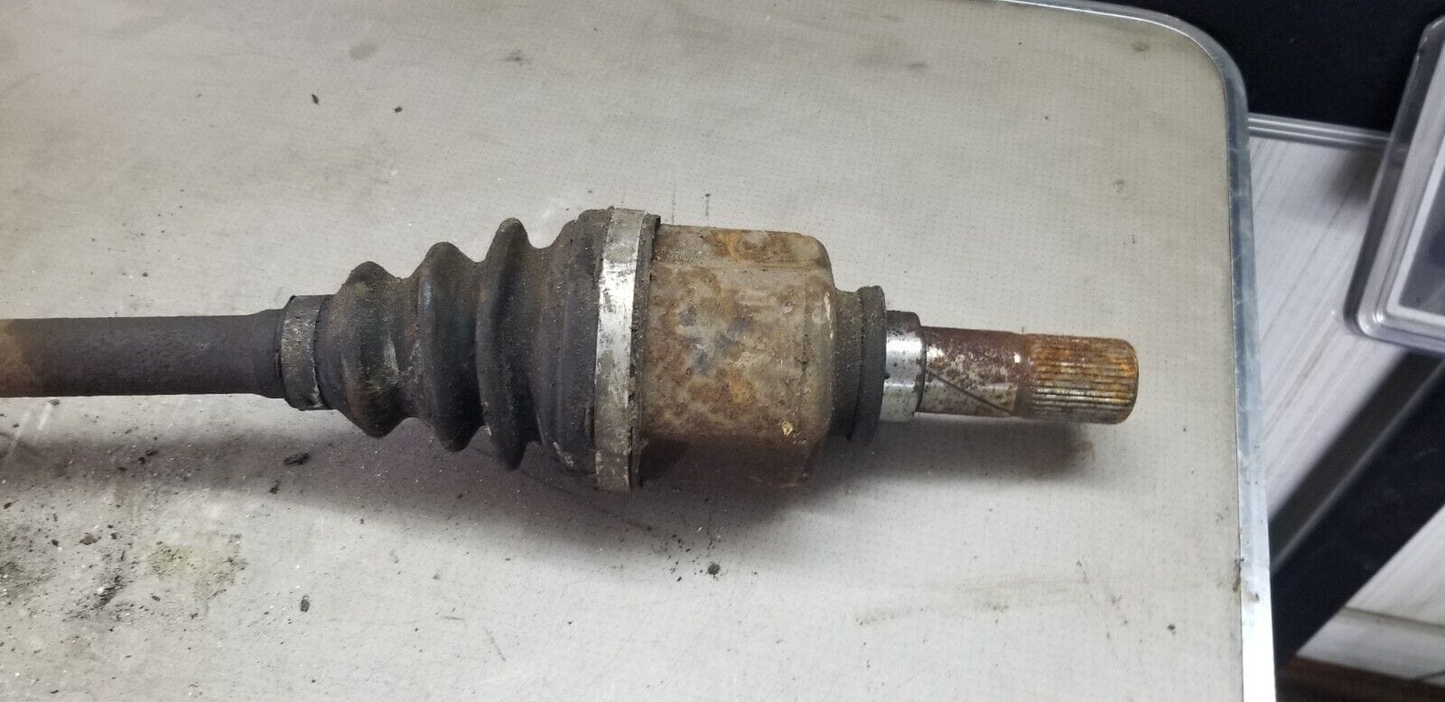 Vauxhall Vivaro 2012 2.0 DIESEL Driveshaft Front LH Passenger Side - Image 4