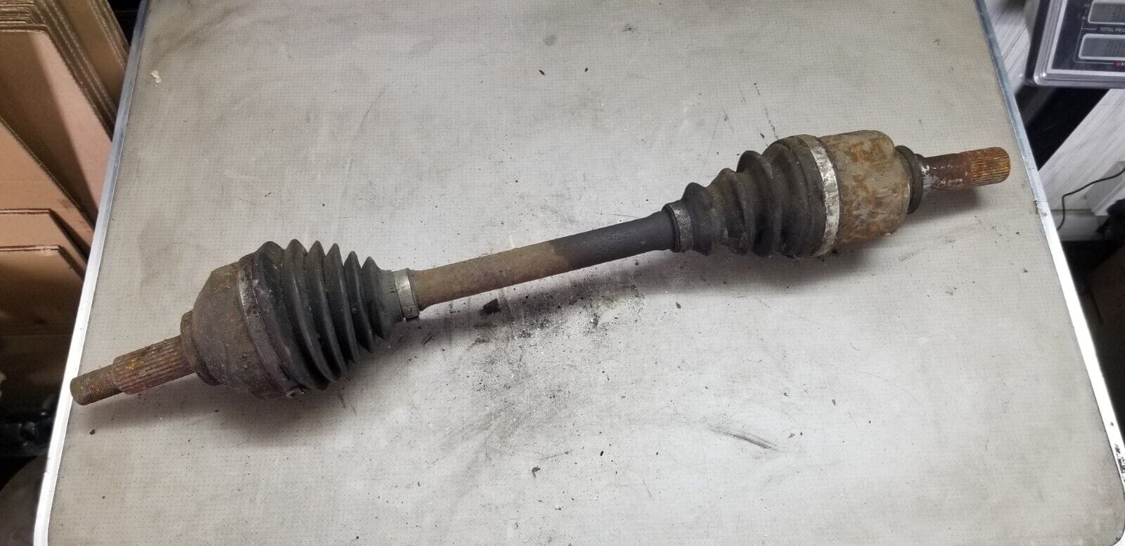 Vauxhall Vivaro 2012 2.0 DIESEL Driveshaft Front LH Passenger Side