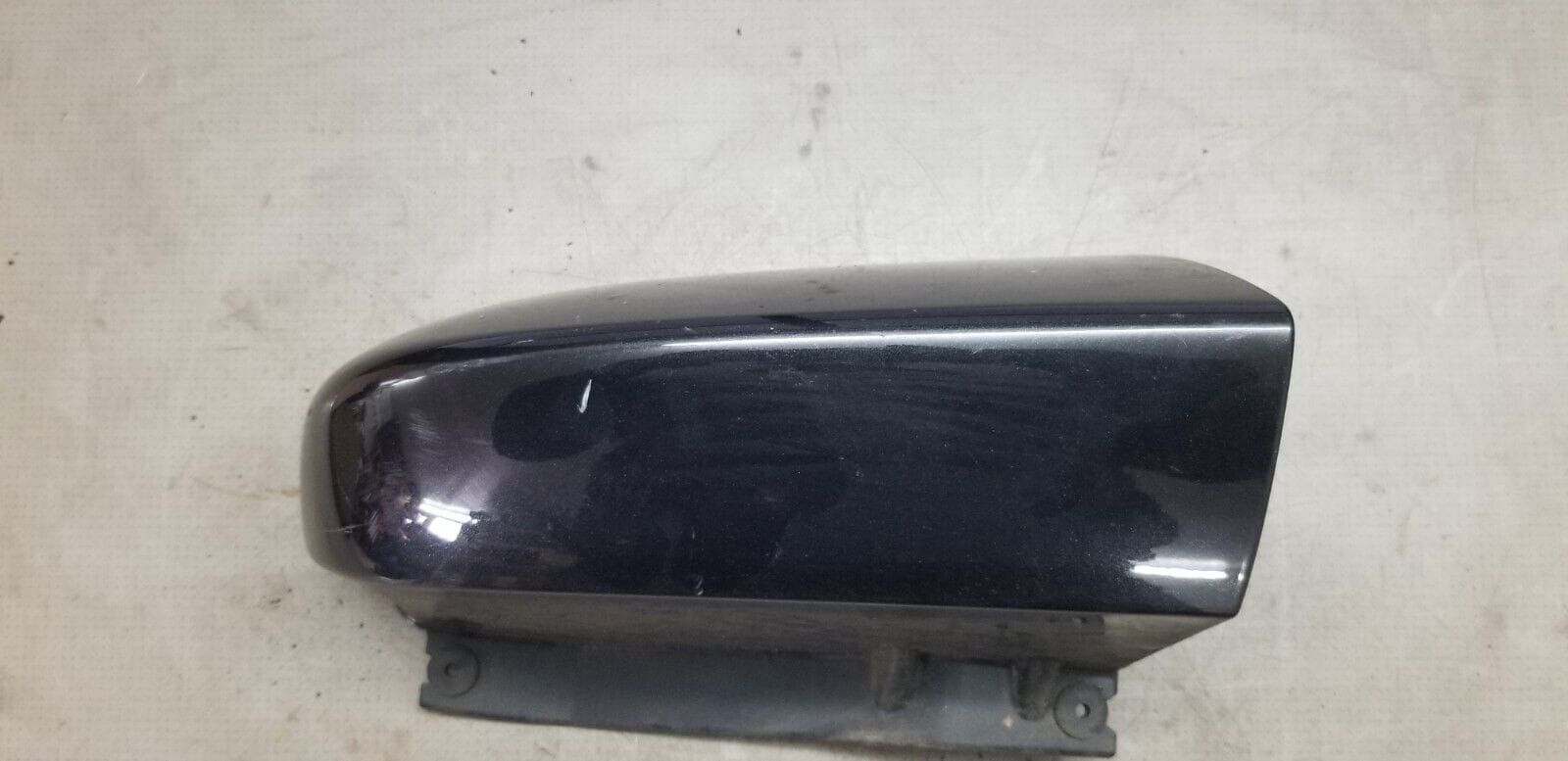 Renault Traffic Right Rear Upper Corner Trim 909000150R |O - Image 3