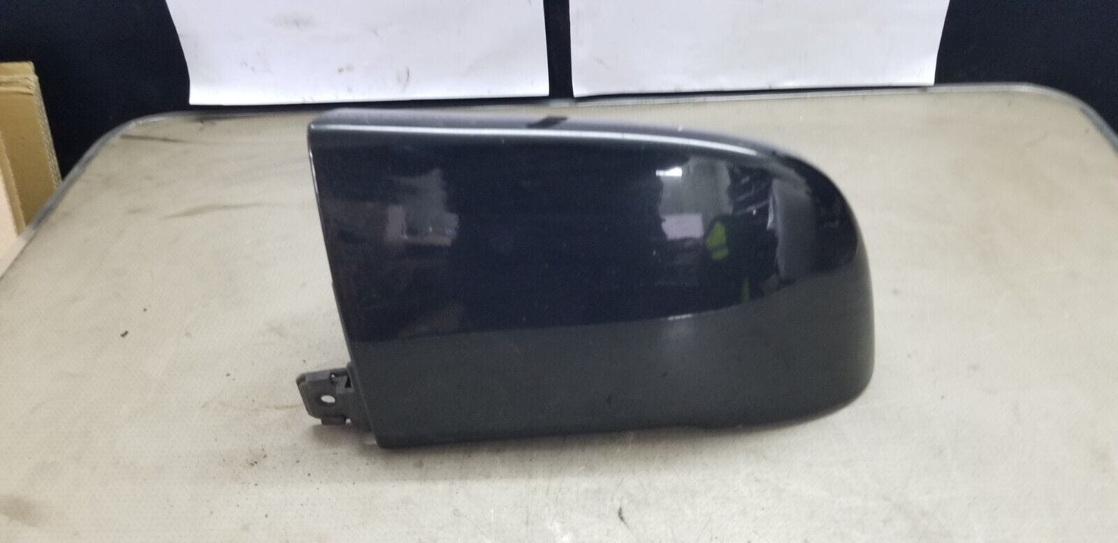 Renault Traffic Right Rear Upper Corner Trim 909000150R |O - Image 6