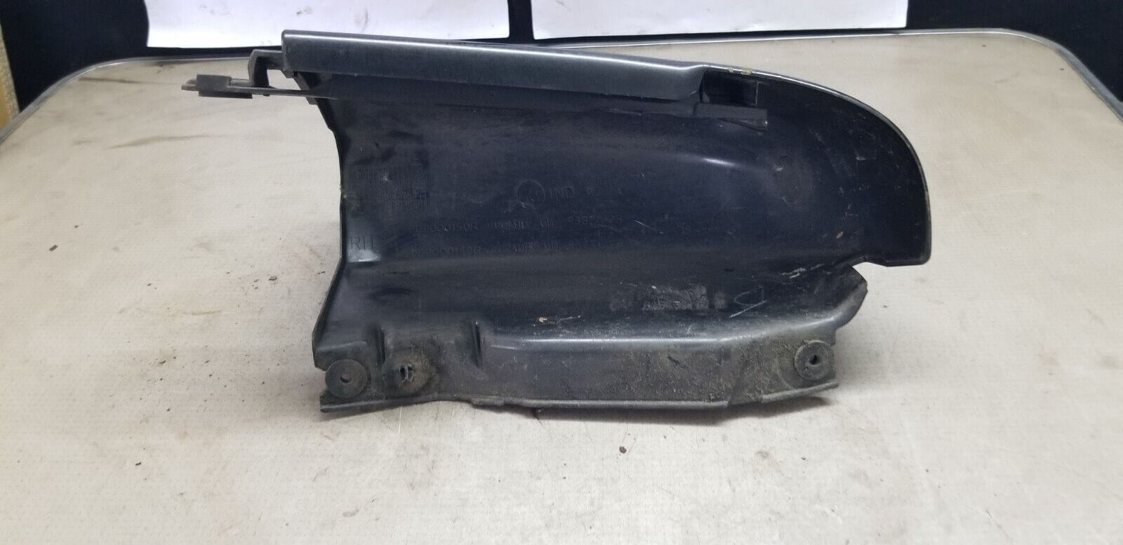 Renault Traffic Right Rear Upper Corner Trim 909000150R |O - Image 8