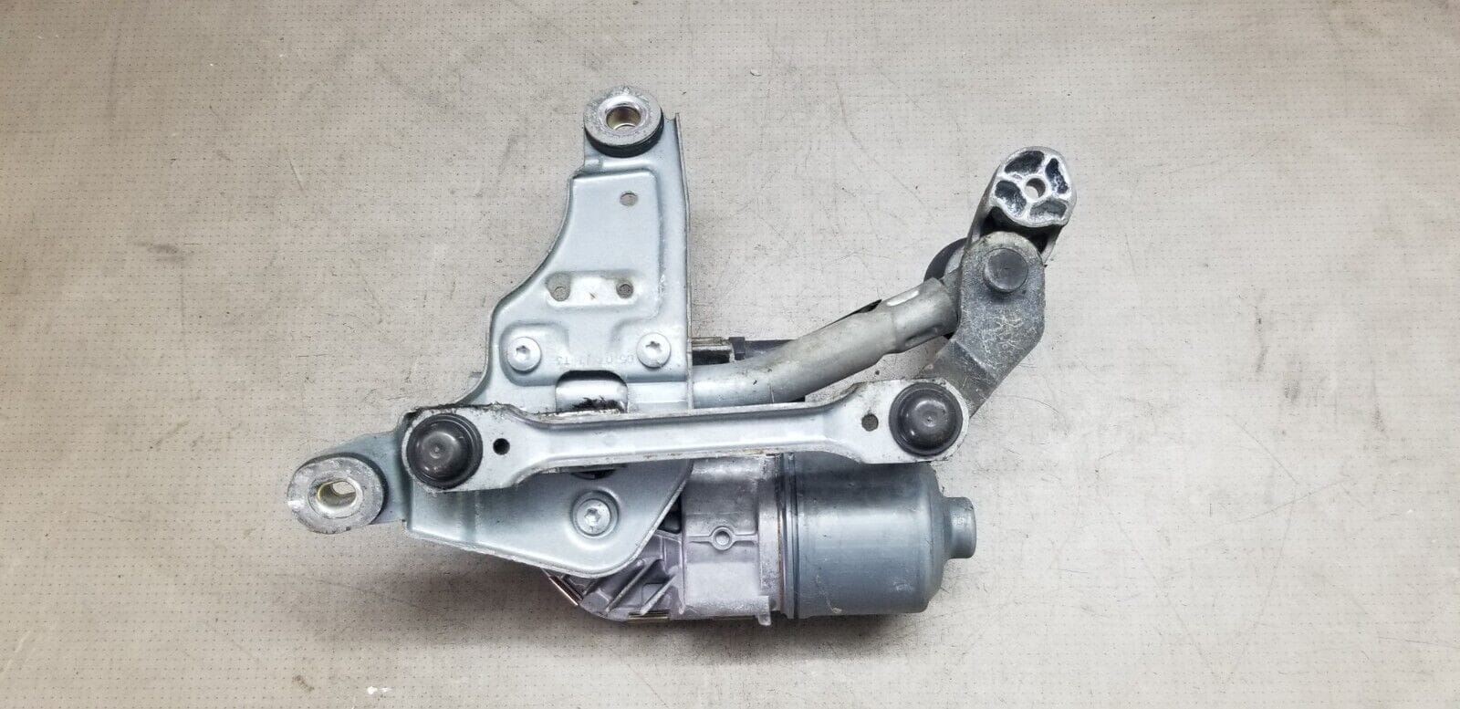 2011 FORD GALAXY Mk3 BOSCH 3397021487 Front RIGHT Wiper Motor - Image 3