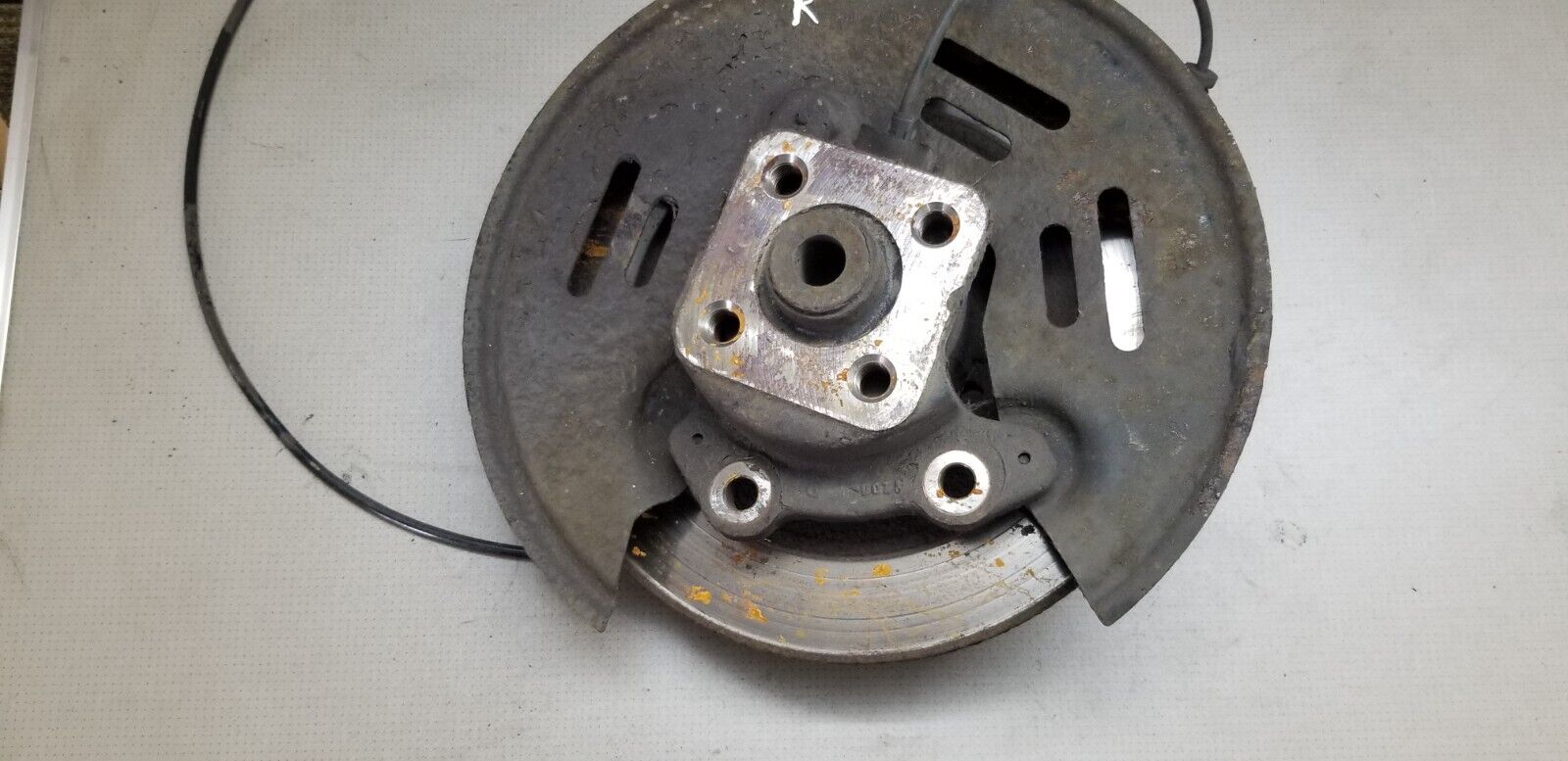 2011 Renault Kangoo Mk2 1.5 Diesel Right Driver O/S Rear Hub Stub & Abs - Image 3