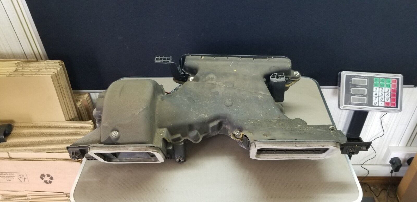 2012 Vauhall Vivaro pollen filter housing cab fan housing blower fan housing