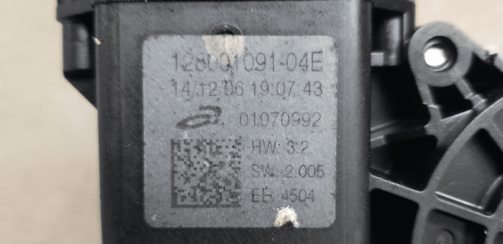 2015 RENAULT TRAFIC III WINDOW REGULATOR FRONT DRIVER ELECTRIC 807207538R - Image 5