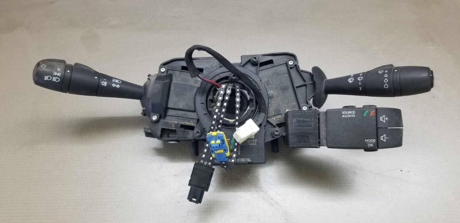 Renault Trafic 2015 Indicator Wiper Stalk 479457095R |O