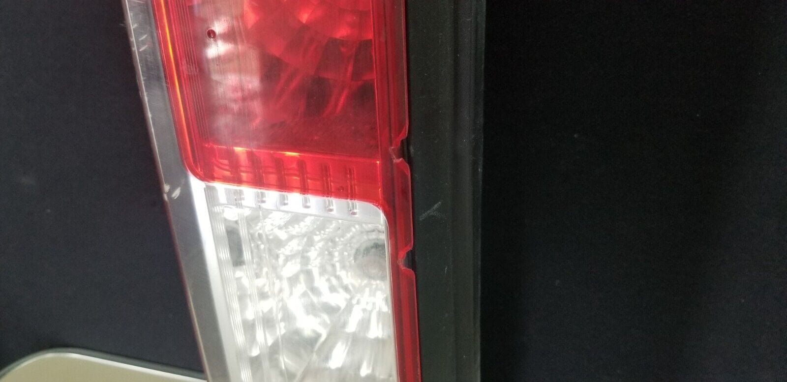 2018 Renault Master Rear Tail Light Lamp Lens Left N/S Passenger Side - Image 3