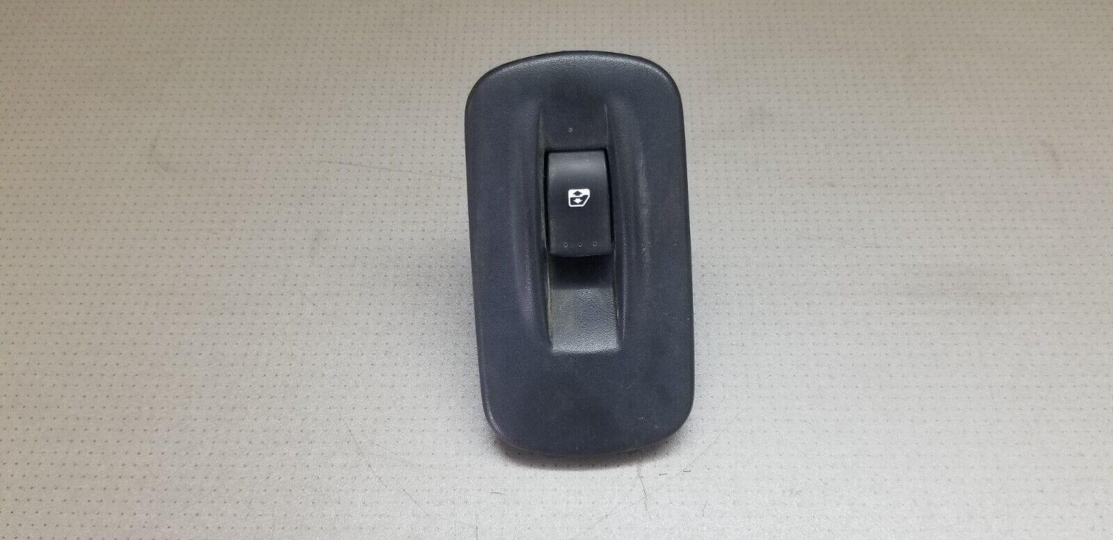 8200011870 front window control panel PASSENGER SIDE for RENAULT TRAFIC