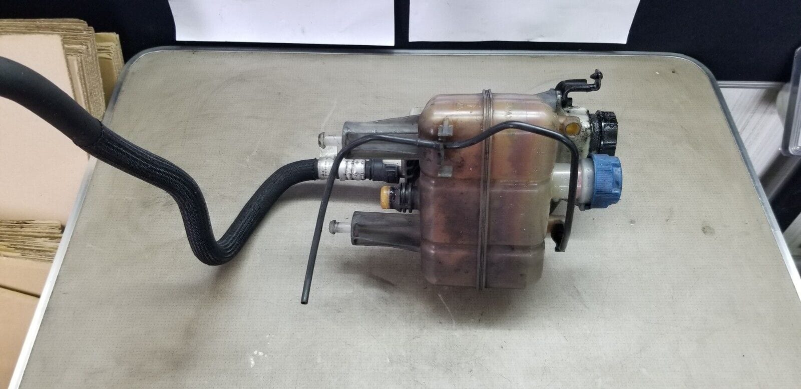 Citroen Relay Peugeot Boxer 2018 Coolant & Power Steering Reservoirs - Image 3