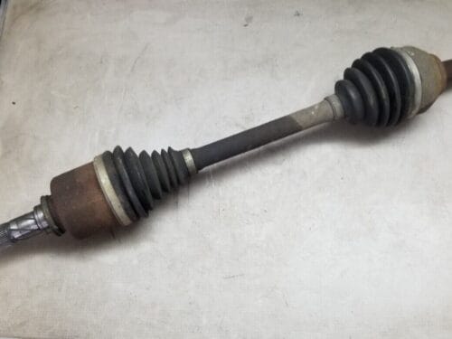 Vauxhall Vivaro 2014-2019 1.6 diesel passenger driveshaft front view