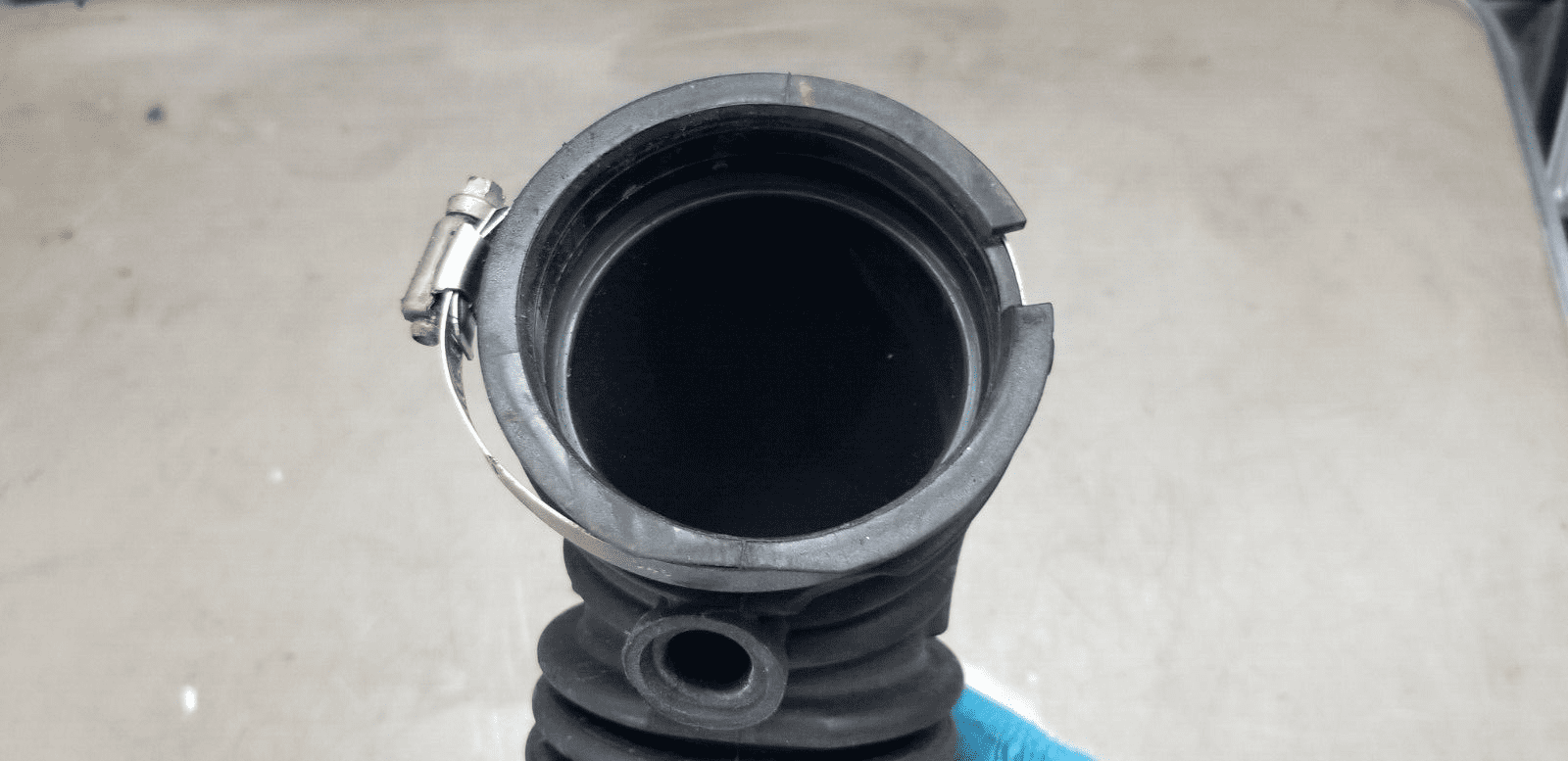 Ford Kuga 2013-16 Air Intake Pipe (2.0L 16V Tdci Diesel T7Ma) Fv41-9F805-A - Image 3