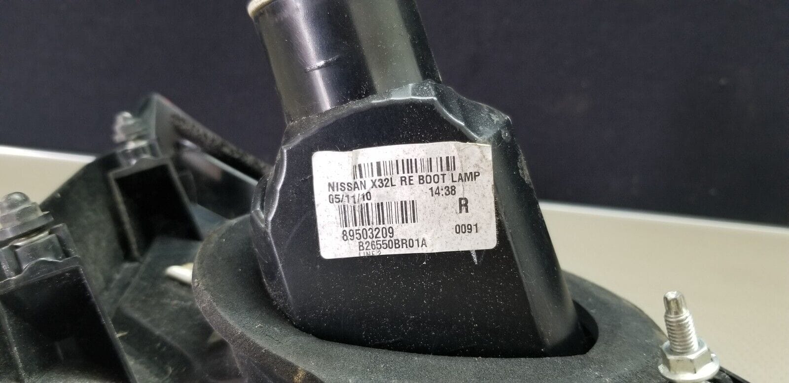 GENUINE NISSAN QASHQAI DRIVER SIDE REAR INNER LIGHT 2010-13 - Image 4