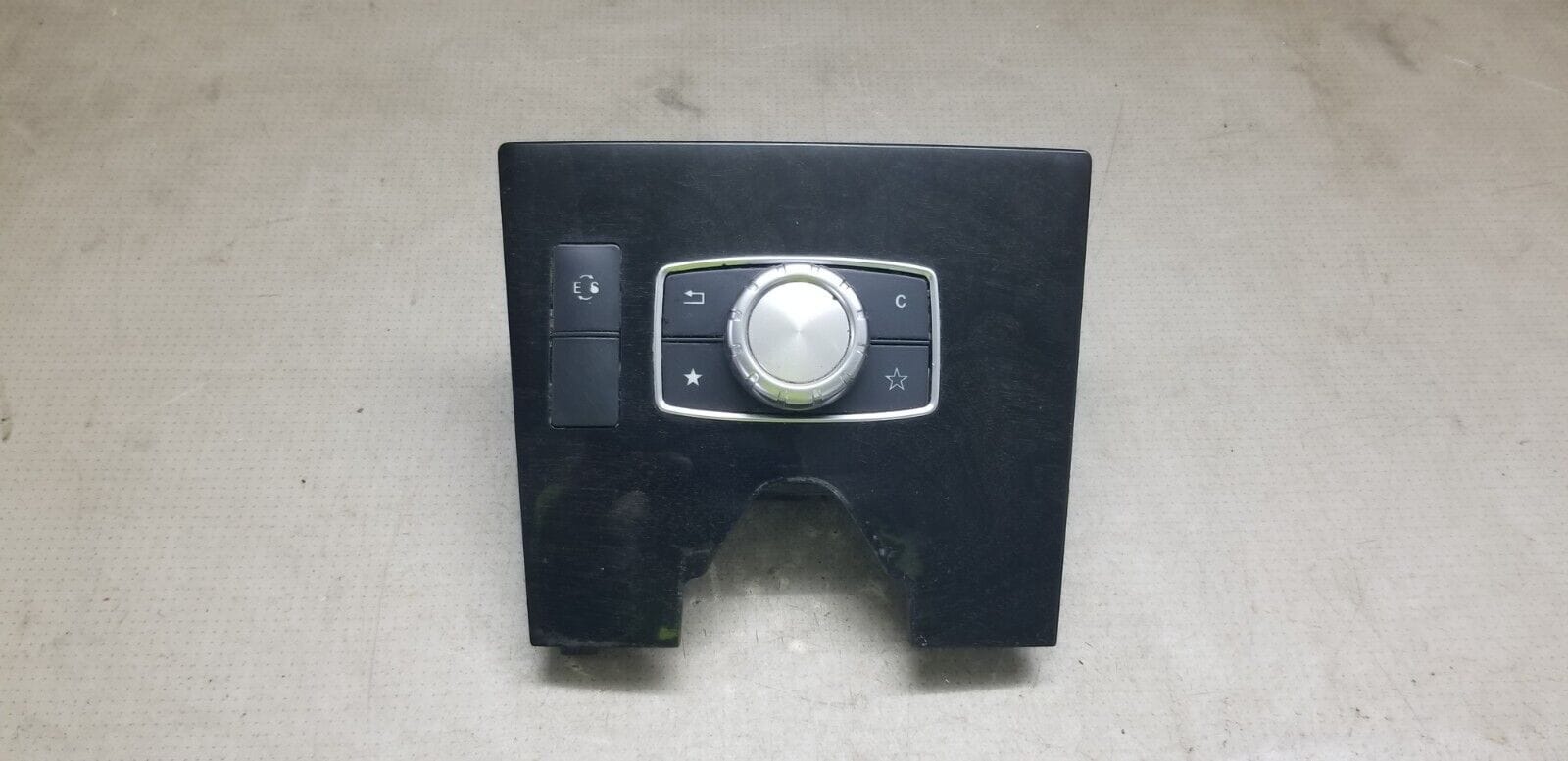 2015 Mercedes E-Class multimedia control panel A2126806493
