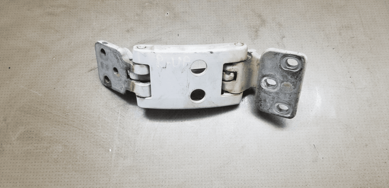 MERCEDES-BENZ SPRINTER 906 Rear Right Door Upper Hinge A9067400137 - Image 6