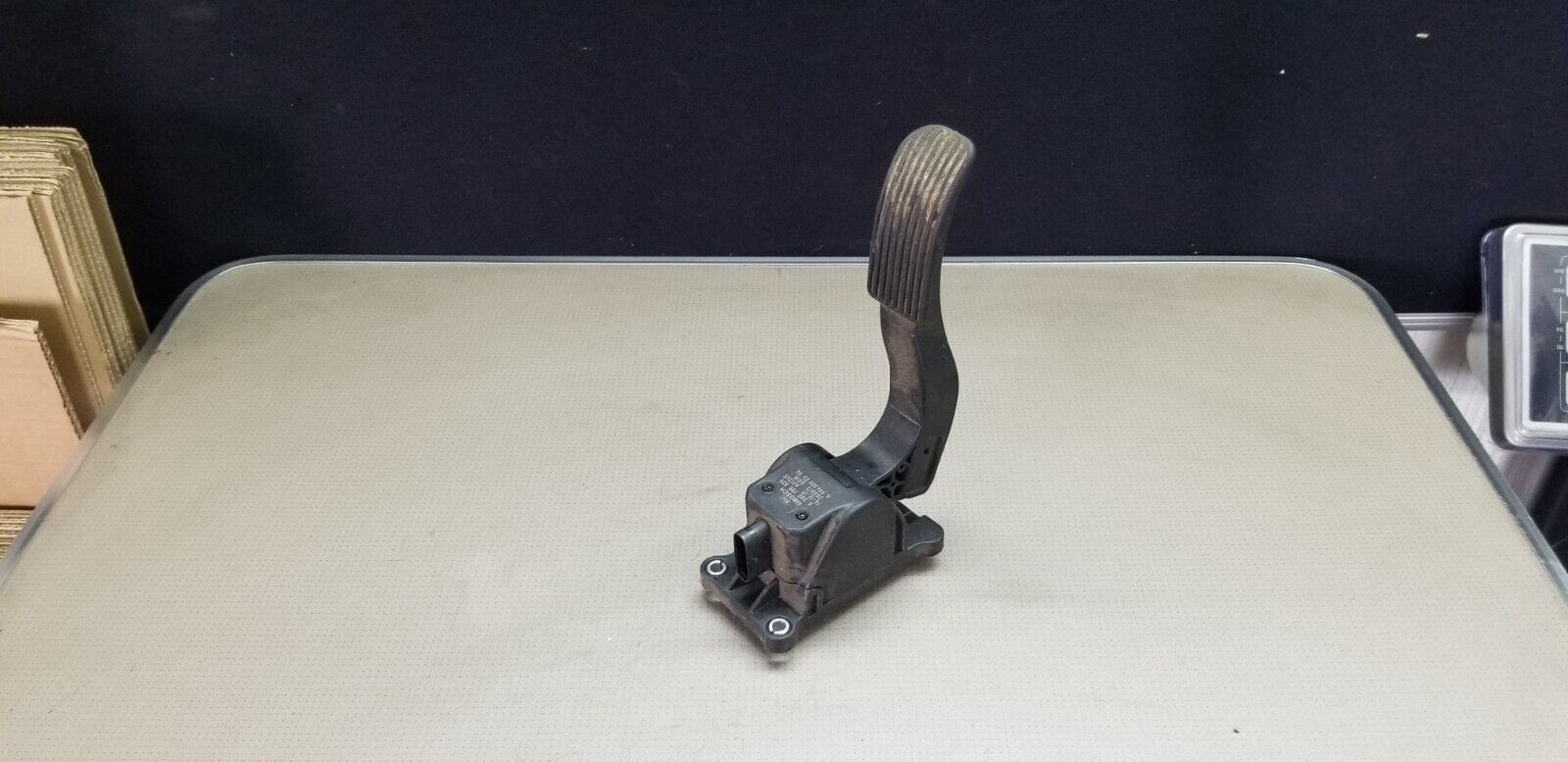 Mercedes Benz Sprinter W906 2010- Accelerator Throttle Pedal A9063000304 - Image 3