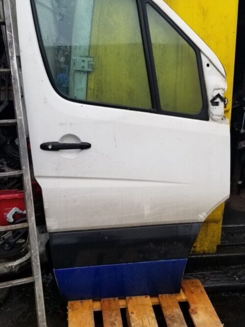 Mercedes Benz Sprinter W906 Volkswagen Crafter Driver Side Front White Door