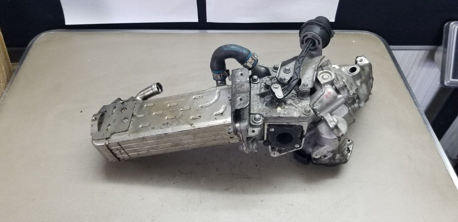 MERCEDES C CLASS EGR VALVE & COOLER 2.1 CDI DIESEL A6511400460 W204 - Image 5