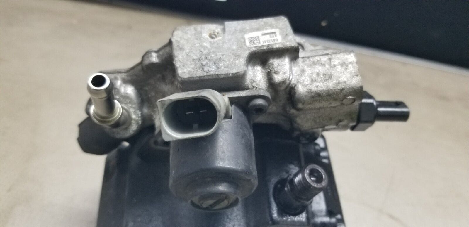 Mercedes Benz E Class W212 2015 High Pressure Fuel Pump A6510701701 - Image 4