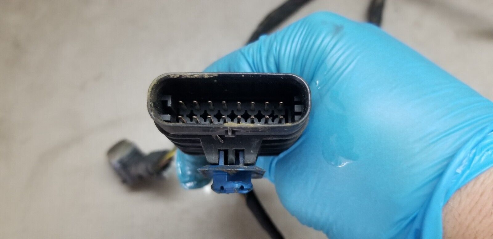 Mercedes E220 2015 W212 Front Bumper Parking Sensors And Wiring Loom - Image 5