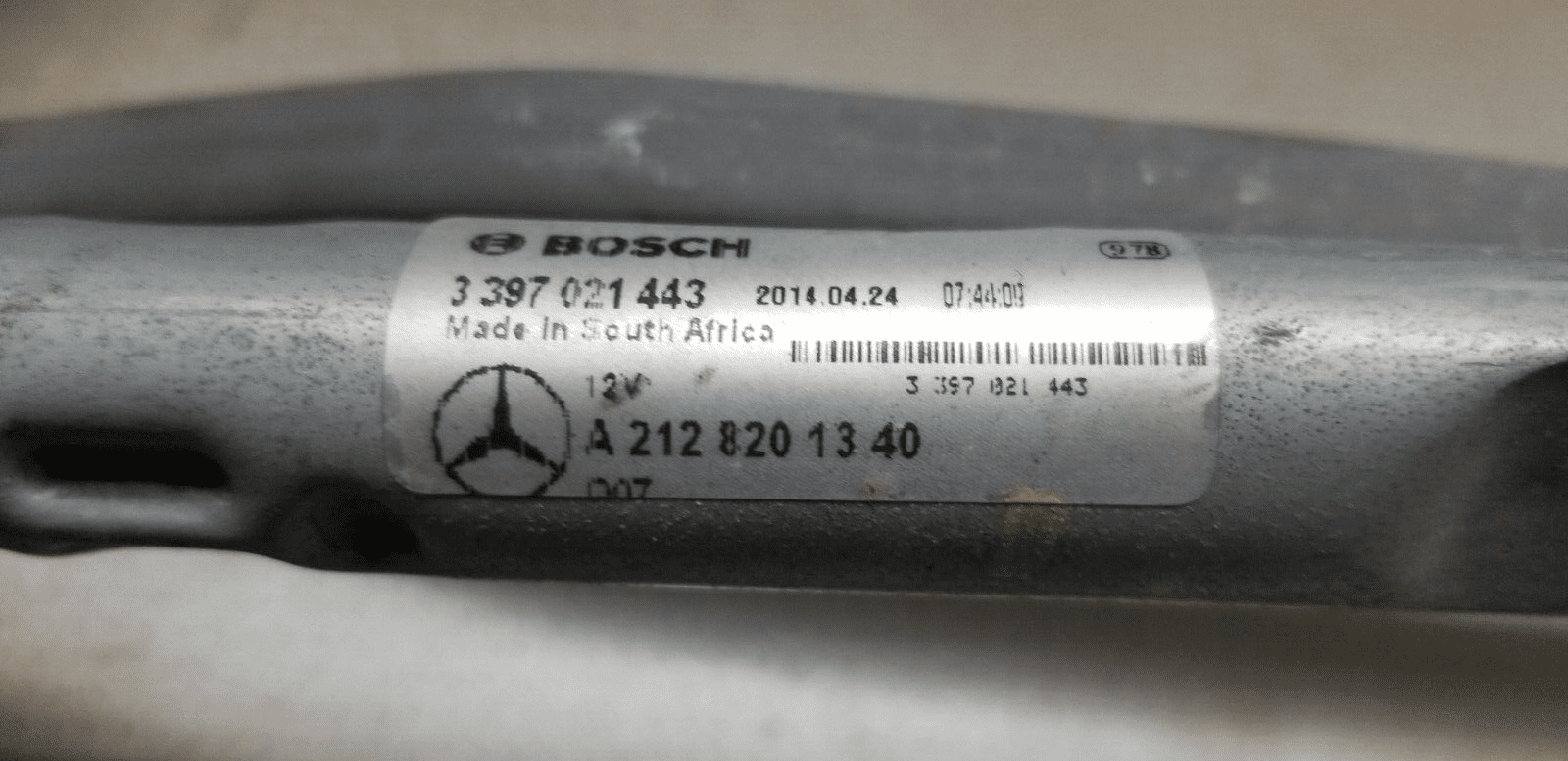 Mercedes Benz E220 CDI 2012 Front Windshield Wiper Motor A2128201340 |O - Image 5