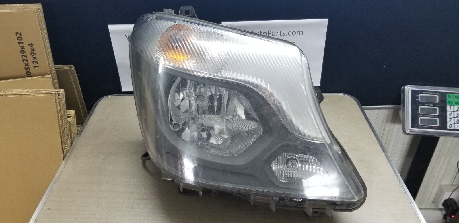 MERCEDES SPRINTER 2.1 W906 FACE-LIFT FRONT RIGHT DRIVER SIDE HEADLIGHT 2014-2017