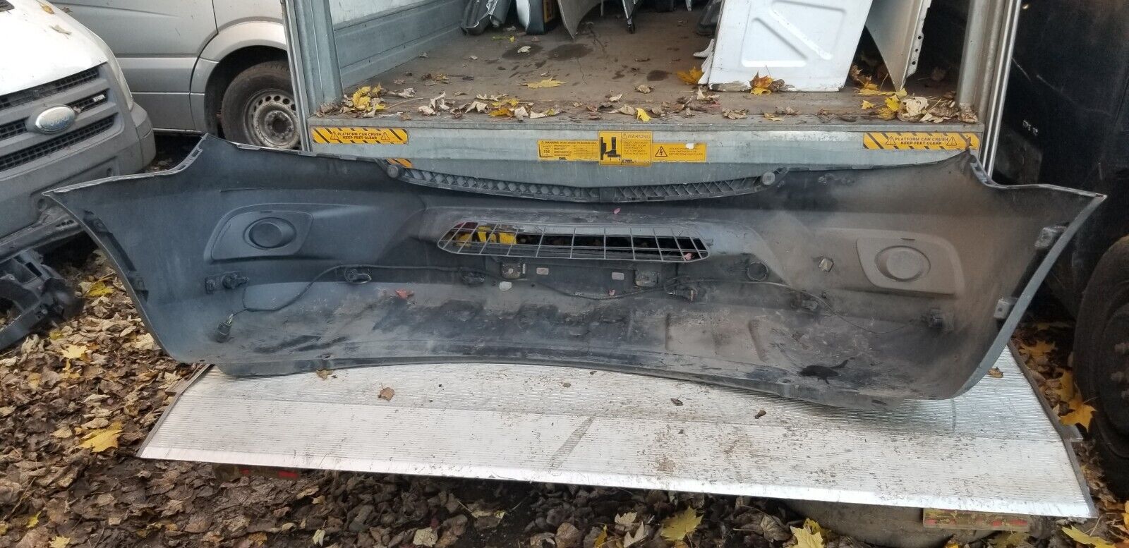 Mercedes Sprinter Genuine Front Bumper A9068851570 |O - Image 5