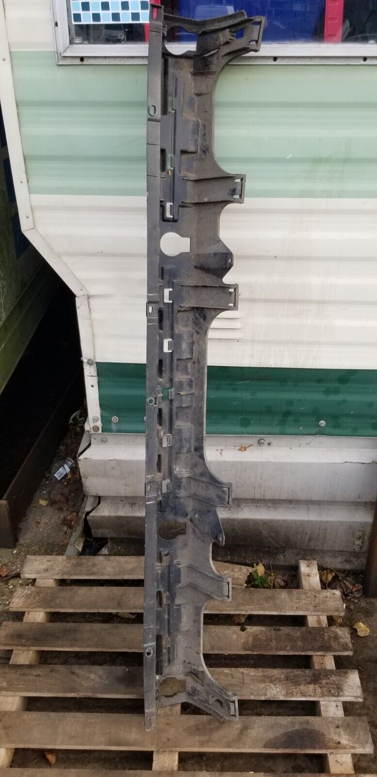 MERCEDES SPRINTER W906 2006-2018 REAR BUMPER CENTRE MOUNT SUPPORT BRACKET - Image 3