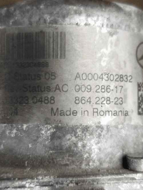 Mercedes-Benz W212 E-Class Hybrid diesel vacuum pump part number A0004302832