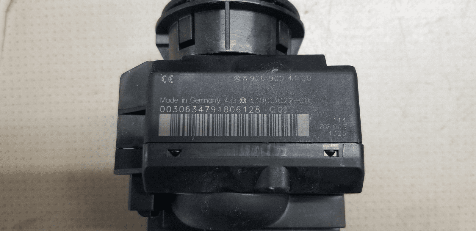 Mercedes Benz Sprinter Ecu Engine Control Unit Kit A 6519000700 A 6519010600 Crd3.20 - Image 9