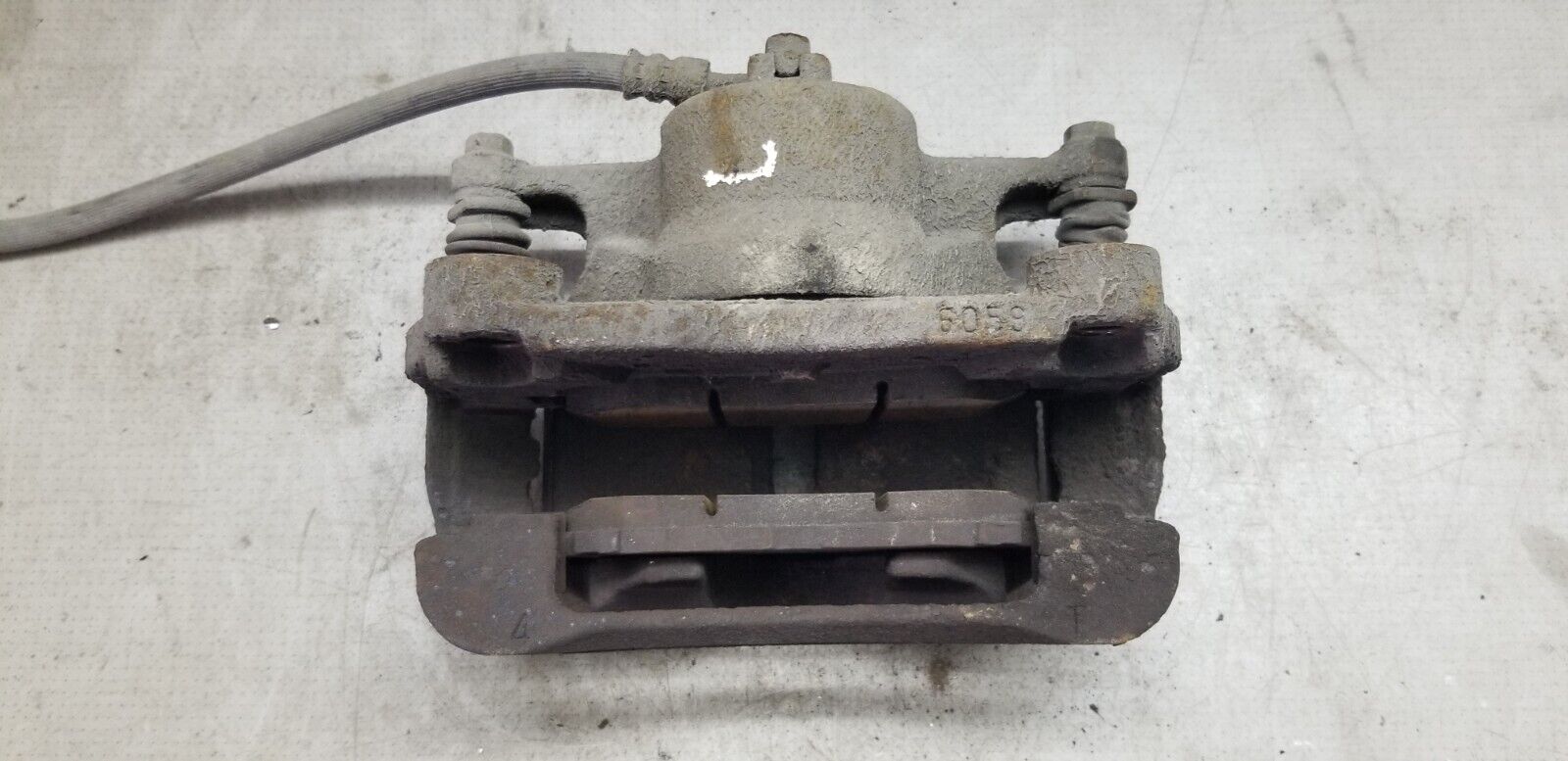 Nissan Qashqai 1.5 Dci Passenger Side Front Brake Caliper 2011 |O - Image 4