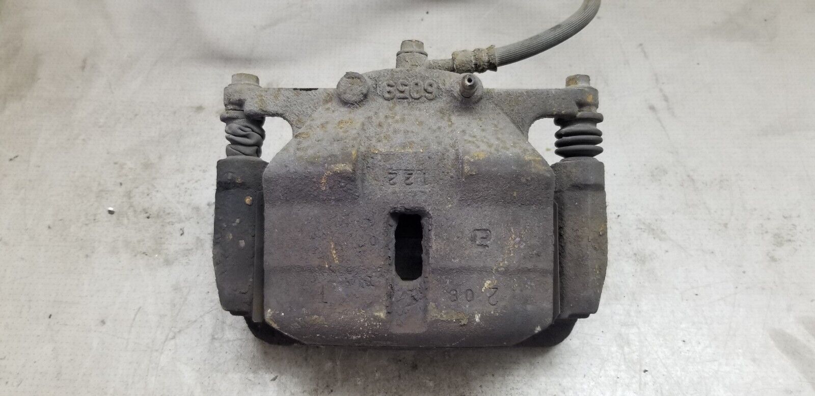 Nissan Qashqai 1.5 Dci Passenger Side Front Brake Caliper 2011 |O