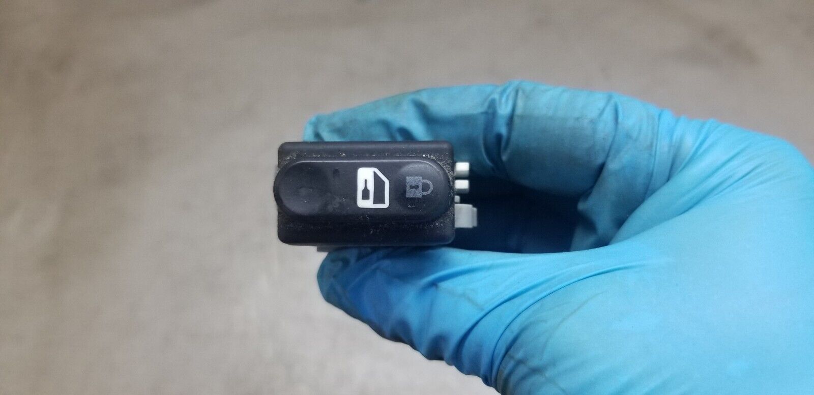 NISSAN QASHQAI AIRBAG OFF SWITCH 25585BC600 J10 MK1 2011 - Image 5