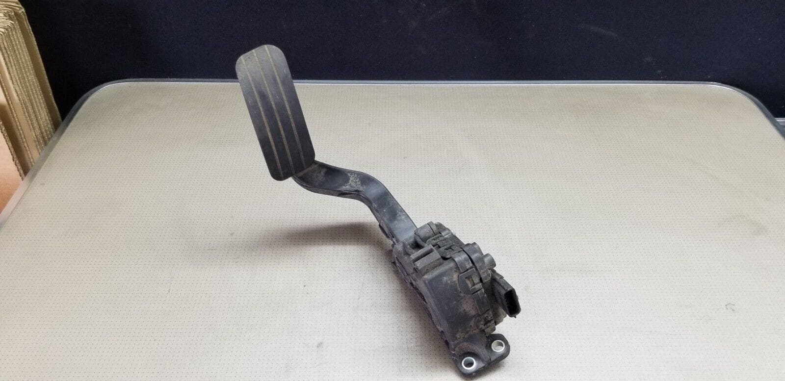 RENAULT MASTER THROTTLE ACCELERATOR PEDAL 2.3L Diesel 8200672371 10-23