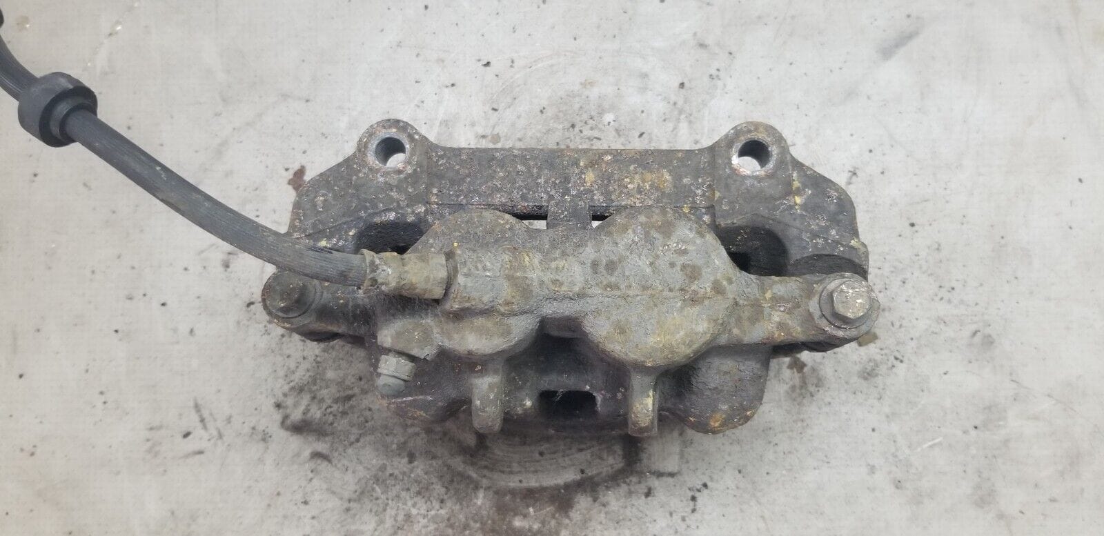 RENAULT TRAFIC Brake Caliper Drivers Front 2012 2.0 Diesel - Image 4