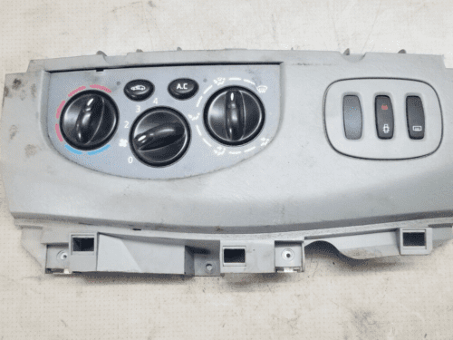 RENAULT TRAFIC MK2 2001-2016 HEATER CONTROL PANEL 8200004605