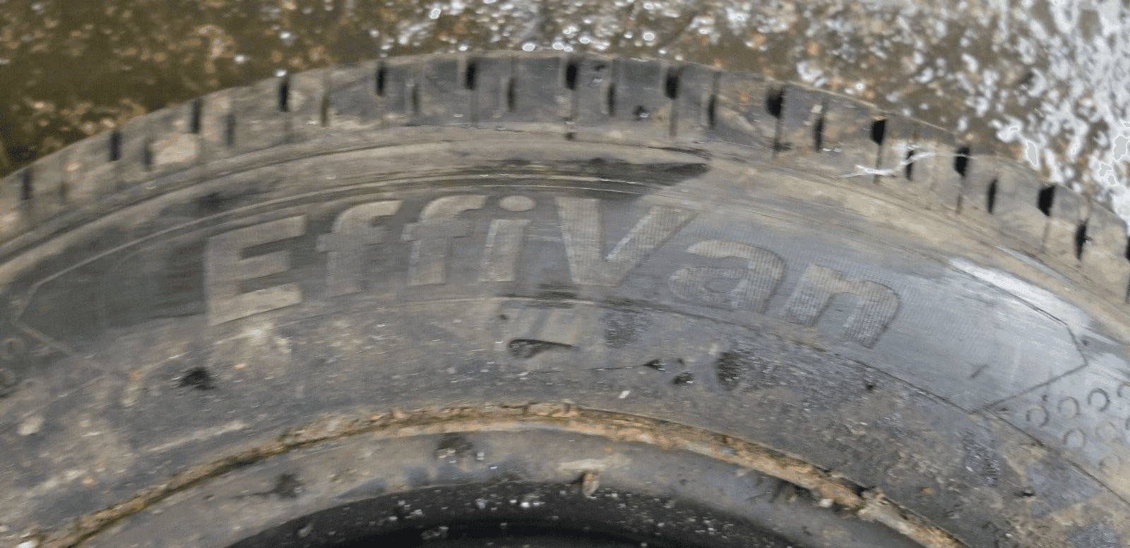 RENAULT TRAFIC STEEL WHEEL AND TYRE 205/65 R16C - Image 6