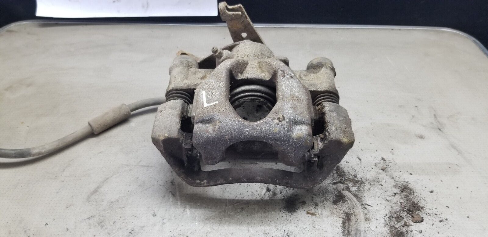 Renault Master MK3 2010-22 Movano B Genuine Rear Brake Caliper Left N/S - Image 3