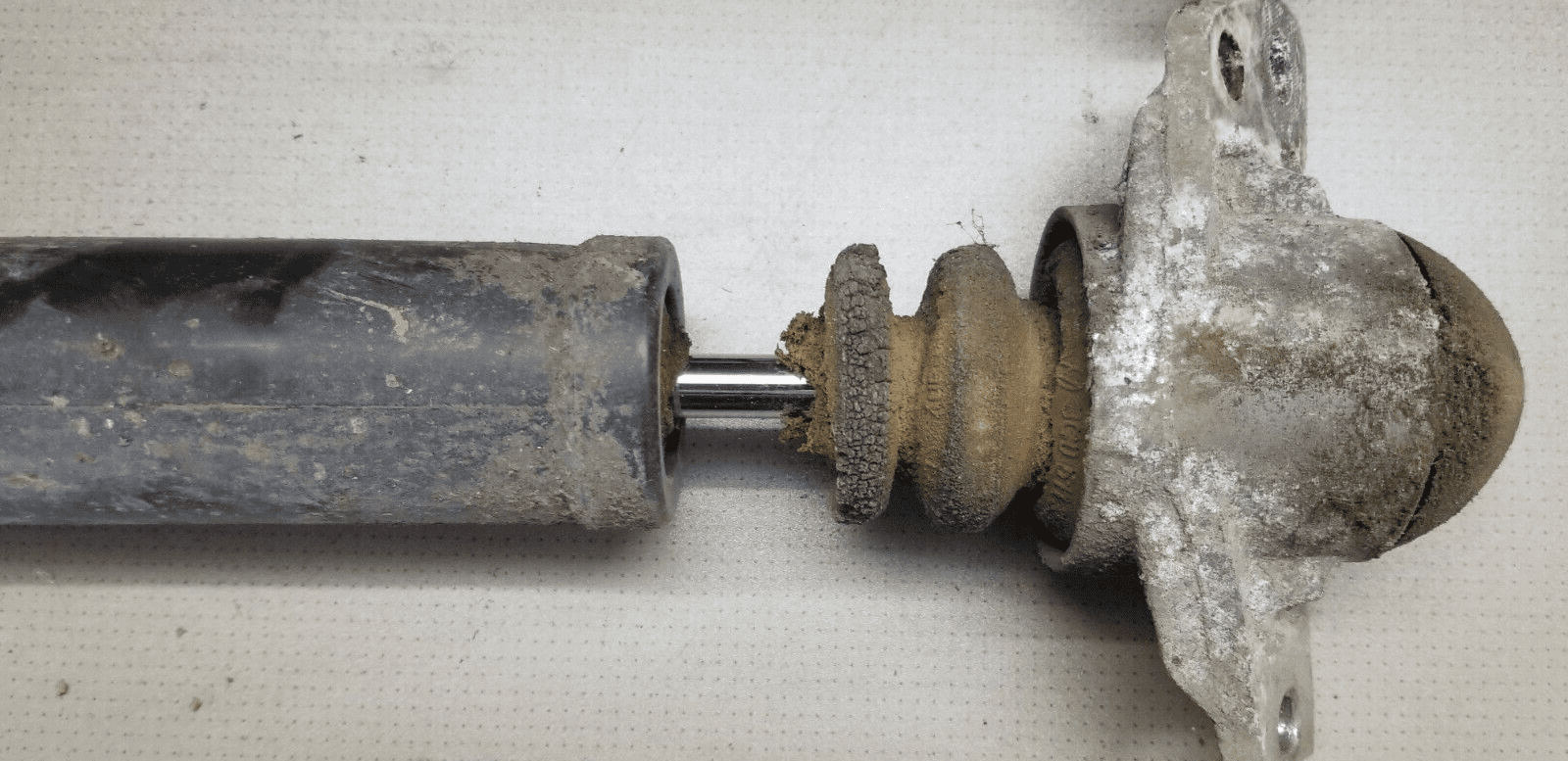 Skoda Octavia 1Z Rear Shocks Pair Shock Absorbers - Image 3