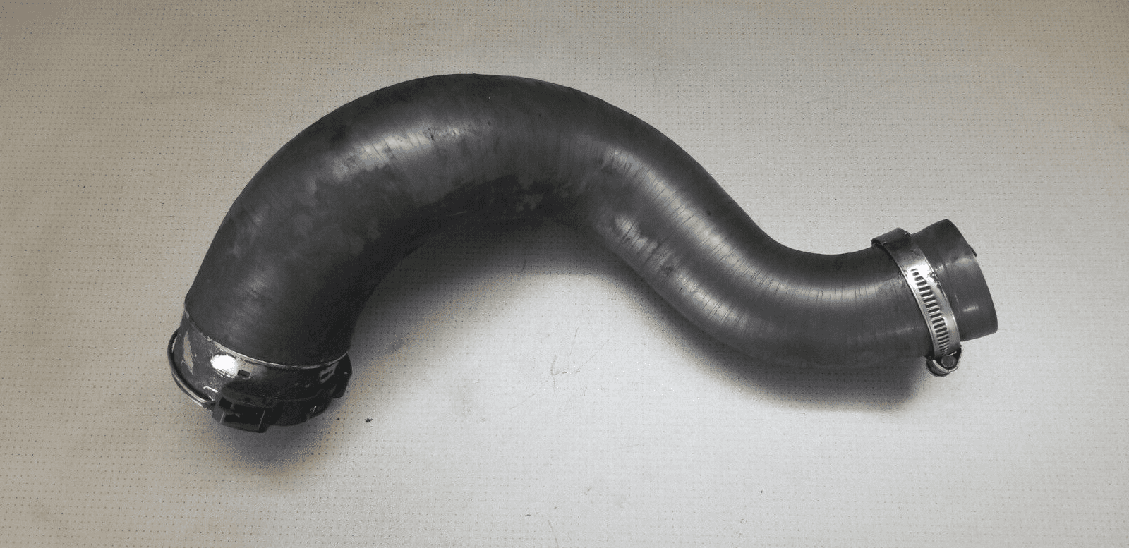 TRAFIC VIVARO NV300 2014 - 2019 INTERCOOLER HOSE PIPE MANC00105-06A - Image 3