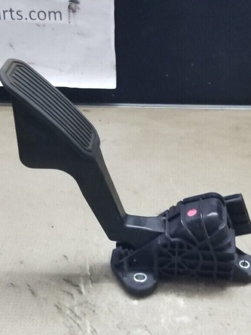 Genuine Toyota Land Cruiser throttle / accelerator pedal 78120-60350