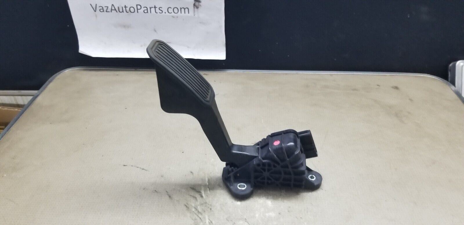 Genuine Toyota Land Cruiser throttle / accelerator pedal 78120-60350