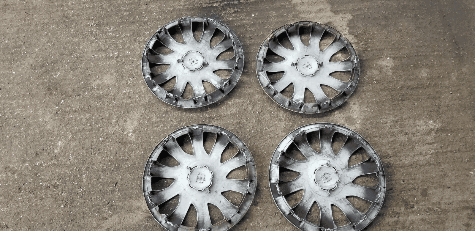 VAUXHALL VIVARO 2015 WHEEL TRIM HUB CAP X4 403156650R - Image 7