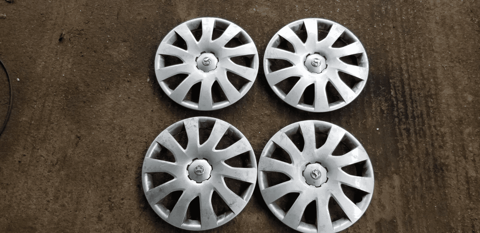 VAUXHALL VIVARO 2015 WHEEL TRIM HUB CAP X4 403156650R