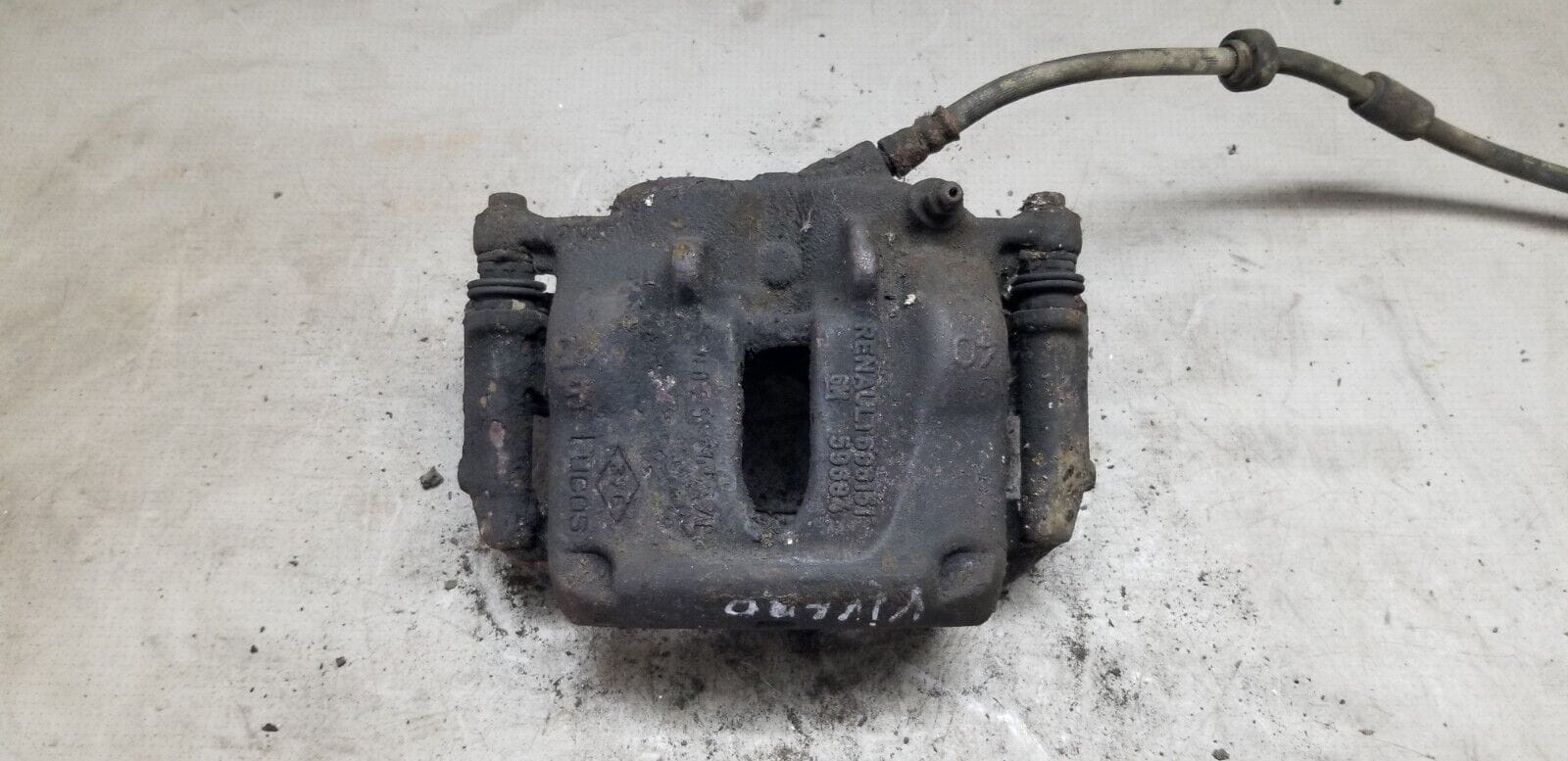 VAUXHALL VIVARO Brake Caliper Passenger Front 2013 2.0 Diesel