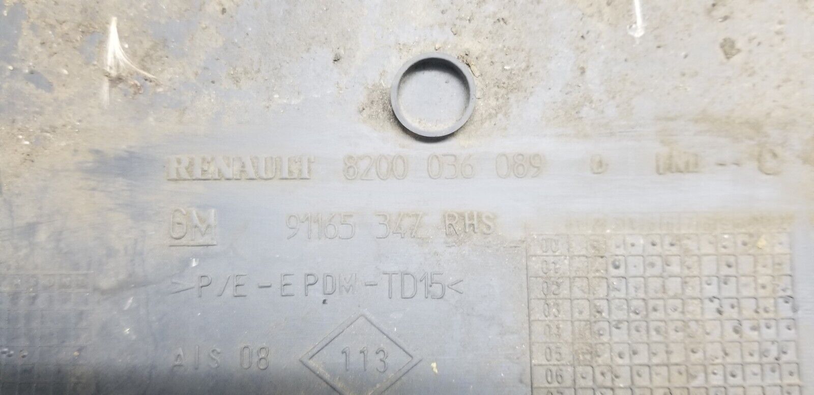 VIVARO TRAFIC DRIVER SIDE MIDDLE TRIM MOULDING PANEL 8200036089 - Image 4